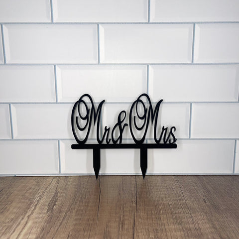 Mr. & Mrs. Pick Cake Topper